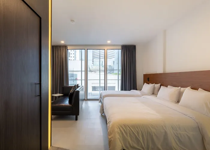 Reno Hotel Bangkok