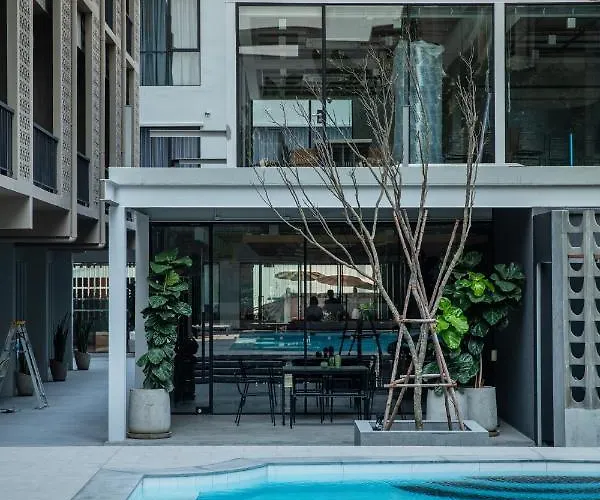 Reno Hotel Bangkok